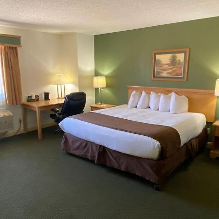 Baymont By Wyndham Robinson Hotel Luaran gambar