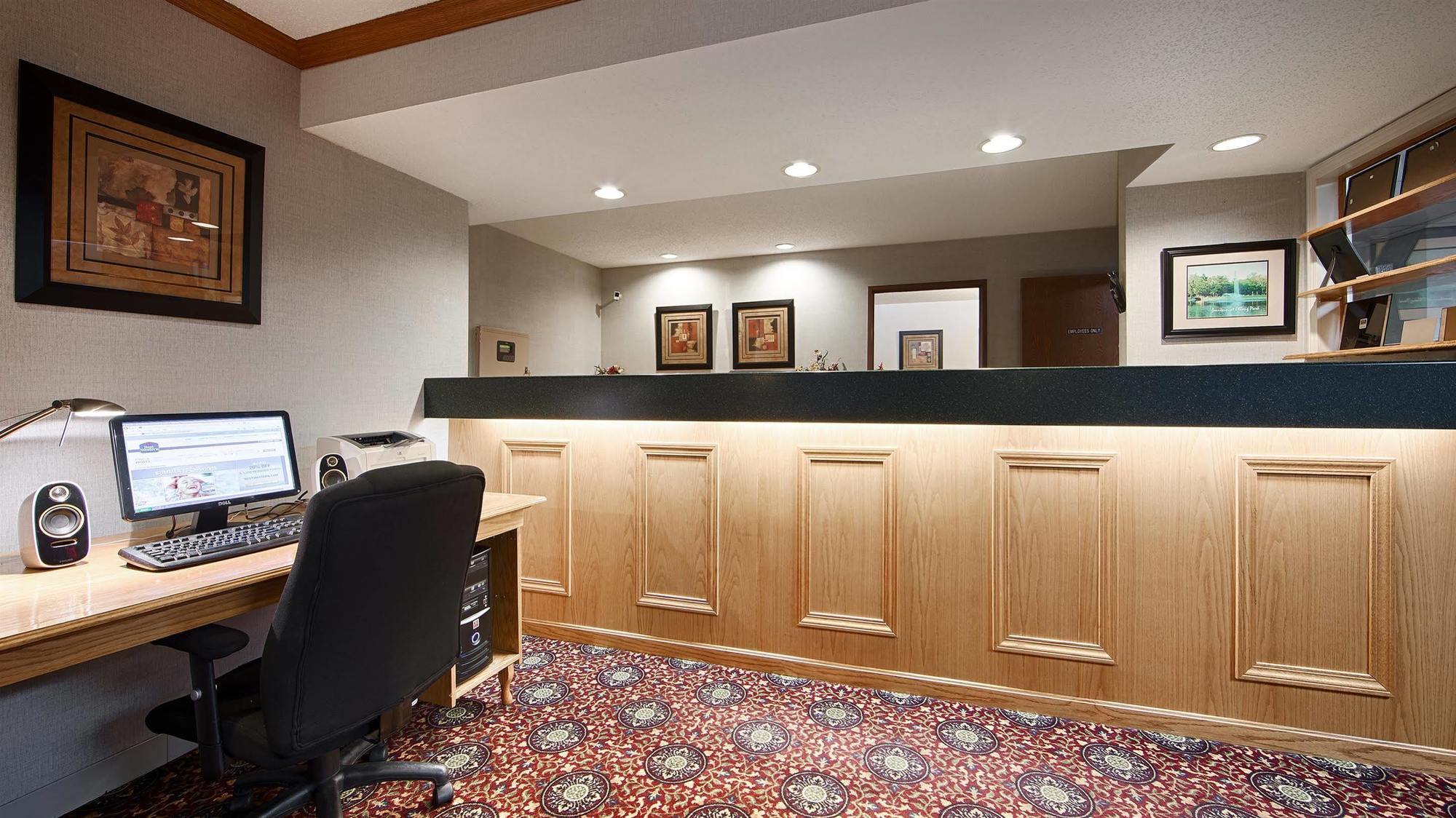 Baymont By Wyndham Robinson Hotel Luaran gambar